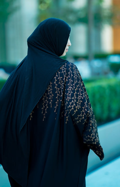 Amira Abaya